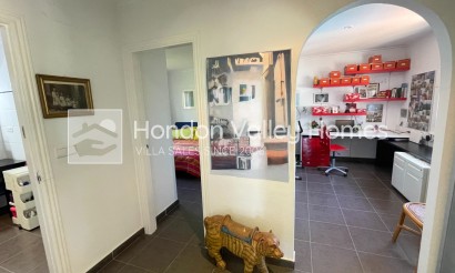 Resale - Villa - Hondón de las Nieves