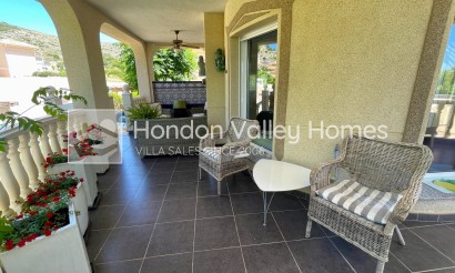 Resale - Villa - Hondón de las Nieves