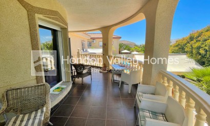 Resale - Villa - Hondón de las Nieves