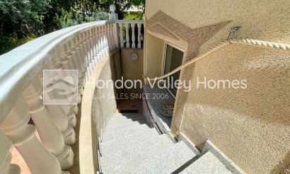 Resale - Villa - Hondón de las Nieves
