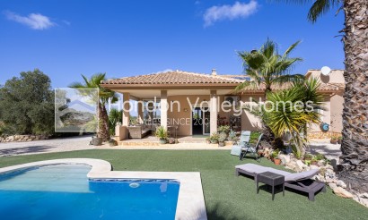 Resale - Villa - Detached - La Zarza - La Zarza Murcia