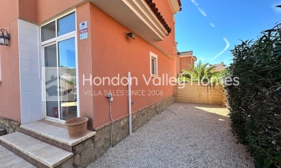 Resale - Villa - HONDON DE LAS NIEVES - La Montanosa