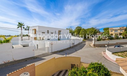 Wiederverkauf - Villa - Orihuela Costa - Castillo de Don Juan