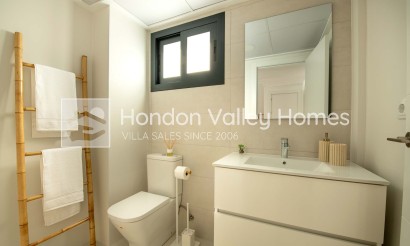 Rynek pierwotny - Semi Detached Villa - Cox