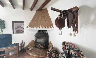 Resale - 5. Finca / Country Property - La Romana