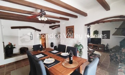 Resale - 5. Finca / Country Property - La Romana