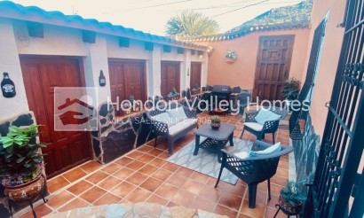 Resale - 5. Finca / Country Property - La Romana