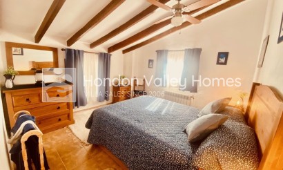 Resale - 5. Finca / Country Property - La Romana