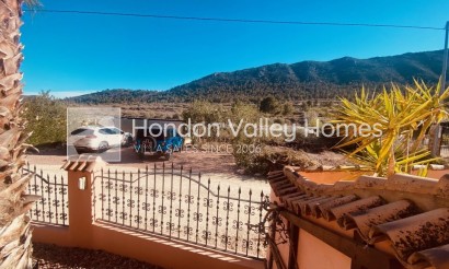 Resale - 5. Finca / Country Property - La Romana