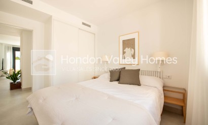 Neubau / In Entwicklung - Semi Detached Villa - Cox