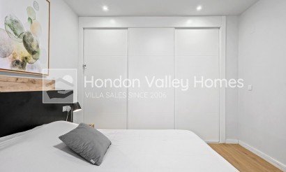 Wiederverkauf - Apartments - Orihuela Costa - Villamartín