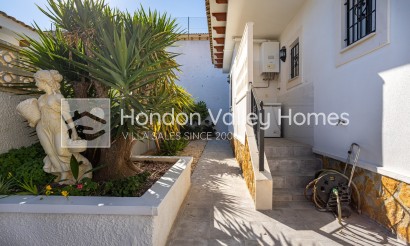 Wiederverkauf - Detached Villa - Bigastro - Villas Andrea