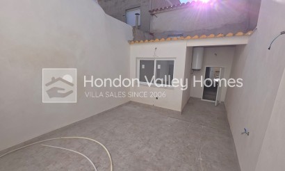 Herverkoop - Town house - Pinoso