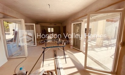 New Build / Off-Plan - Villa - Macisvenda