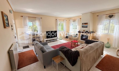 Resale - Villa - Hondón de los Fráiles