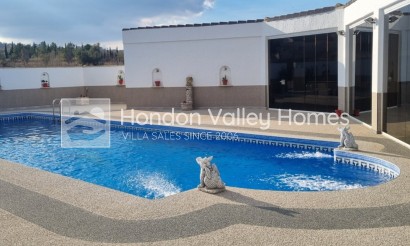 Resale - Villa - Hondón de los Fráiles
