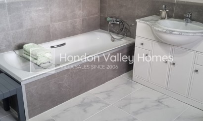 Resale - Villa - Hondón de los Fráiles