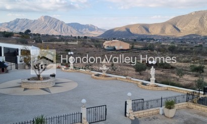 Resale - Villa - Hondón de los Fráiles