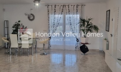 Resale - Villa - Hondón de los Fráiles