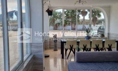 Resale - Villa - Hondón de los Fráiles