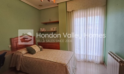 Resale - Casa - La Romana