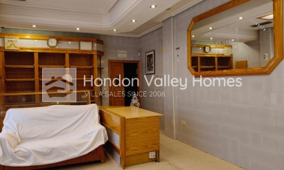 Resale - Casa - La Romana