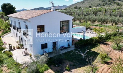 Resale - Villa - Hondon De Las Nieves