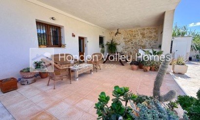 Resale - Villa - Hondon De Las Nieves