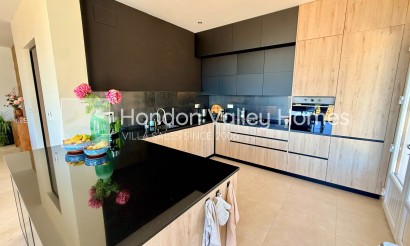 Resale - Villa - Hondon De Las Nieves