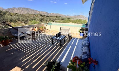 Resale - Villa - Hondon De Las Nieves