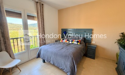 Resale - Villa - Hondon De Las Nieves