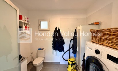 Resale - Villa - Hondon De Las Nieves