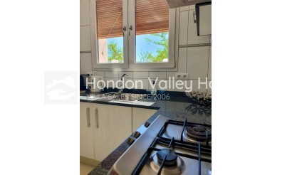 Resale - Villa - Hondon De Las Nieves