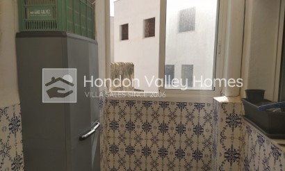 Resale - Townhouses - Hondón de las Nieves