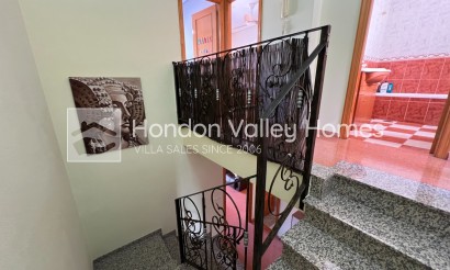 Resale - Townhouses - Hondón de las Nieves