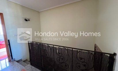 Resale - Townhouses - Hondón de las Nieves