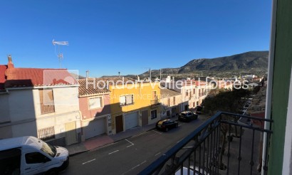 Resale - Townhouses - Hondón de las Nieves