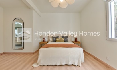 Wiederverkauf - Villa - Altea