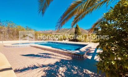 Rynek wtórny - Manor house - El Canton