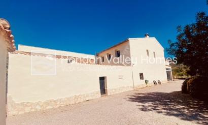 Rynek wtórny - Manor house - El Canton