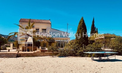 Rynek wtórny - Manor house - El Canton