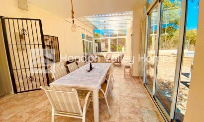 Rynek wtórny - Manor house - El Canton