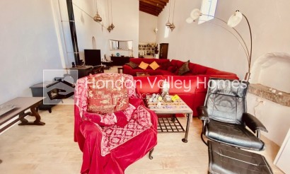 Rynek wtórny - Manor house - El Canton