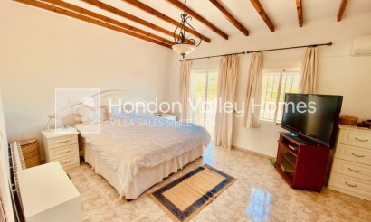 Rynek wtórny - Manor house - El Canton