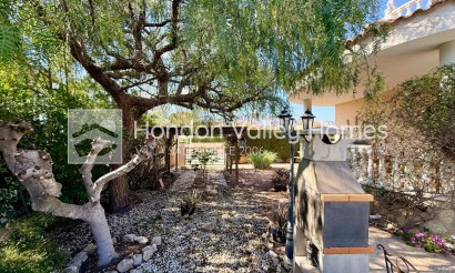 Herverkoop - Villa - Hondón de las Nieves