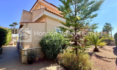 Herverkoop - Villa - Hondón de las Nieves