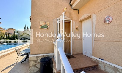 Herverkoop - Villa - Hondón de las Nieves