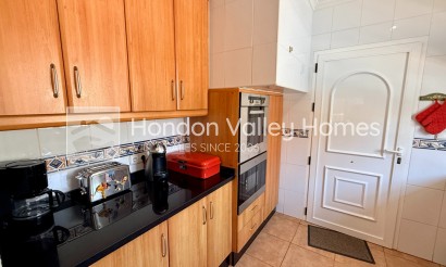 Herverkoop - Villa - Hondón de las Nieves