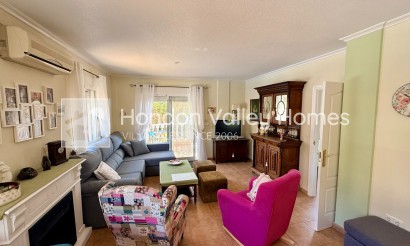 Herverkoop - Villa - Hondón de las Nieves