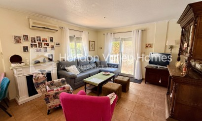 Herverkoop - Villa - Hondón de las Nieves